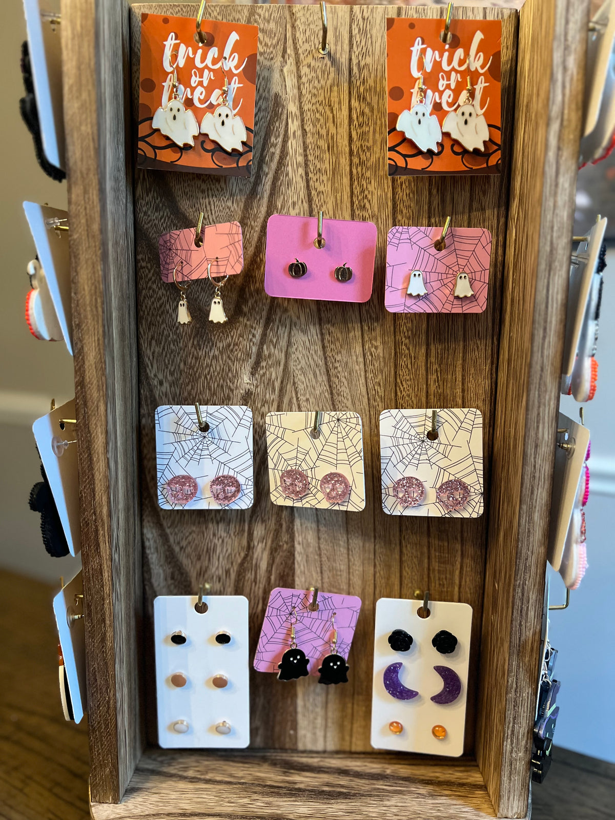 Happy Cartoon Ghost dangle earrings