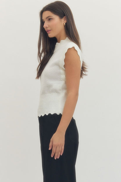 Entro - Scallop Trim Ribbed Waist Top / OFF WHITE