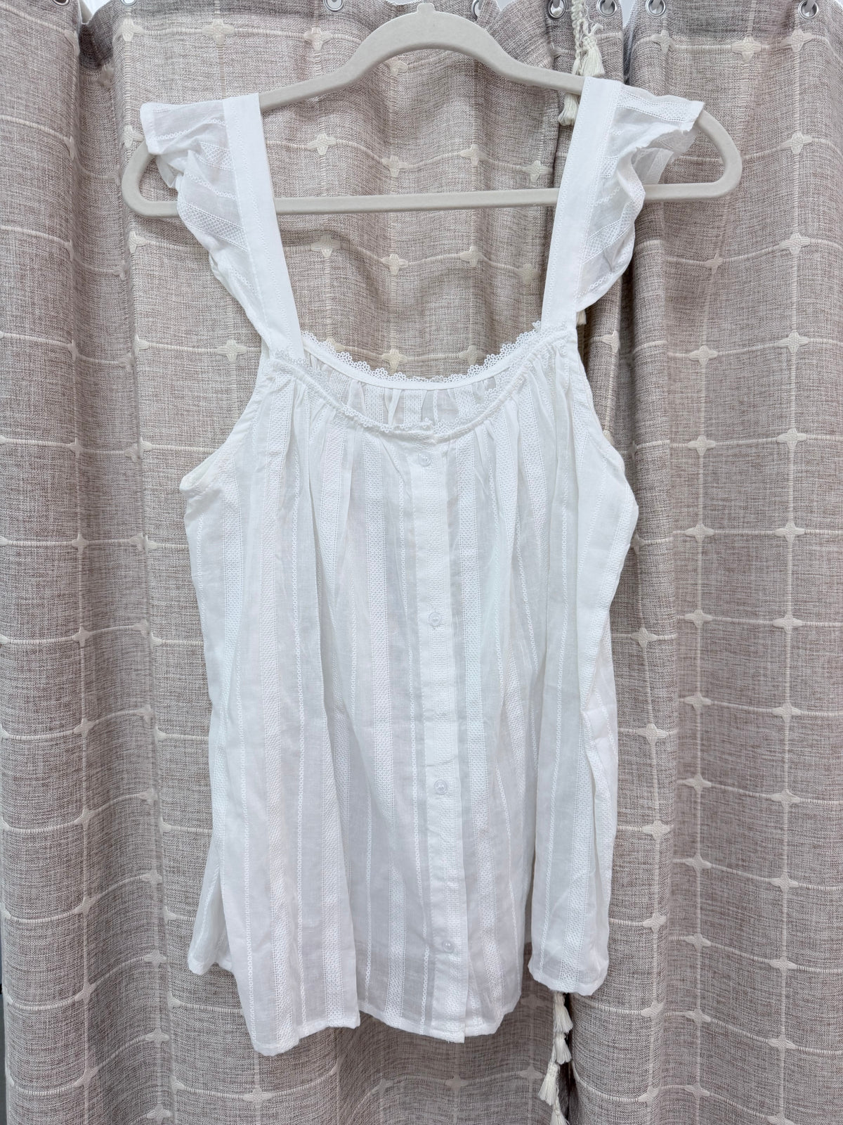 Lace trim cotton flutter sleeve blouse