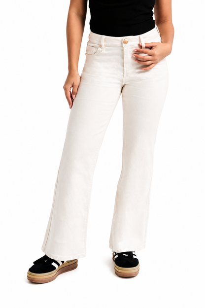 1822 Denim - Petite 29” Slim Wide Leg Jean in Ecru