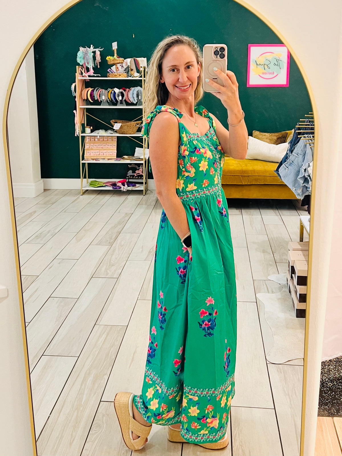 CLEARANCE: The Jessie Dupe dress