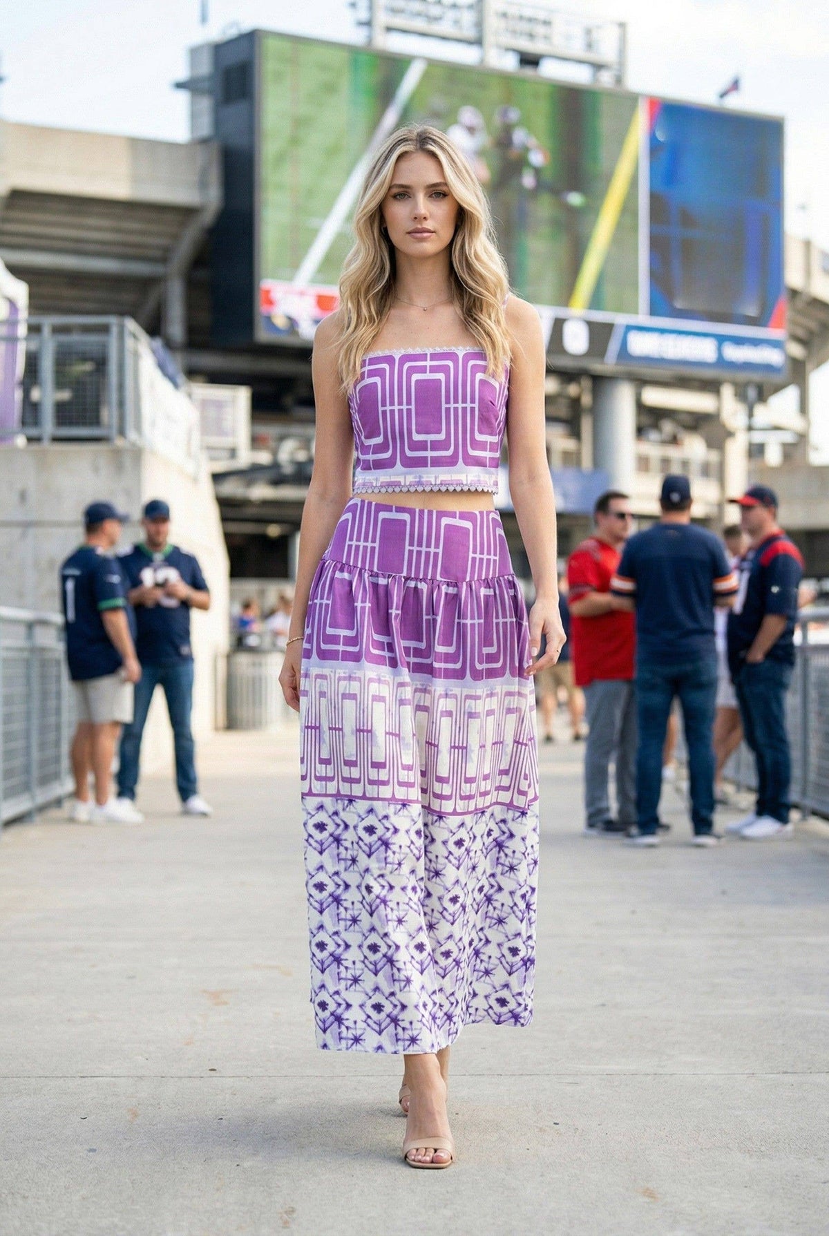 Geometric printed crop top and midi skirt set: RED COMBO