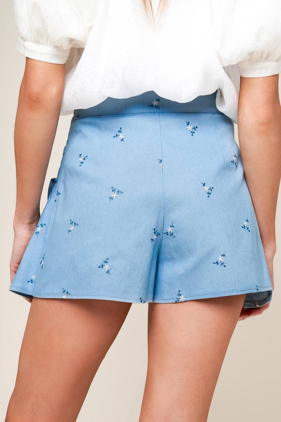 Baby blue floral embroidered woven skort - Flying Tomato