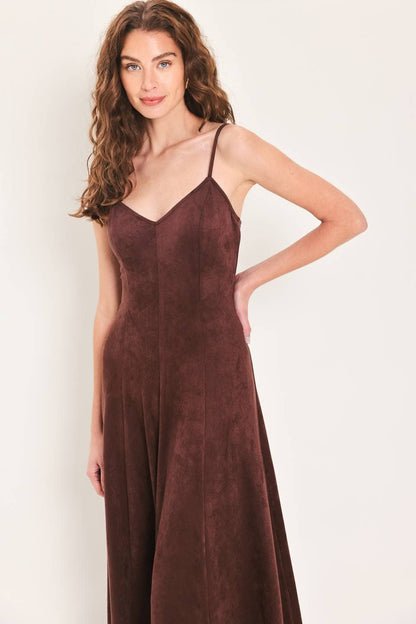 PREORDER - A faux suede maxi dress - RAISIN