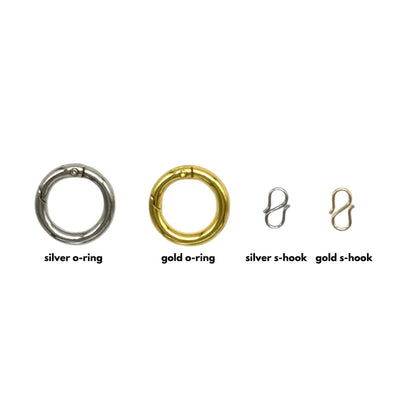 Acrylic Engraved Sorority + MOM Heart Charm: Mirror Gold / O Lever Ring Clasp / Alpha Gamma Delta