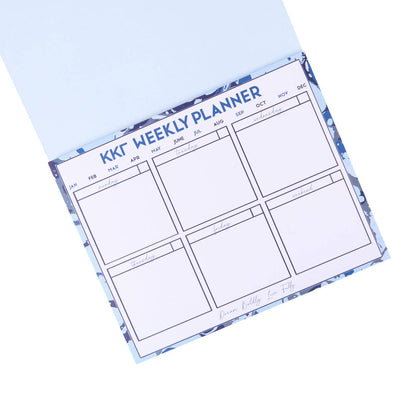 Sorority Desk Planner: Alpha Omicron Pi