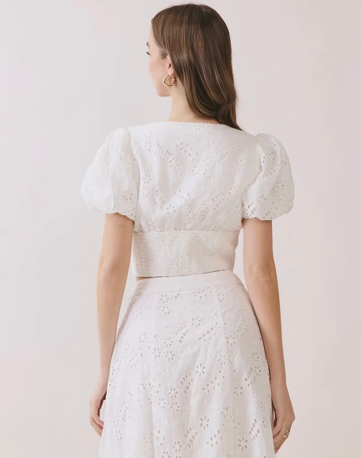 TCEC white eyelet puff sleeve button front crop blouse