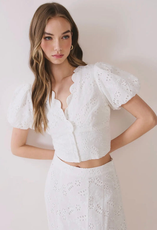 TCEC white eyelet puff sleeve button front crop blouse