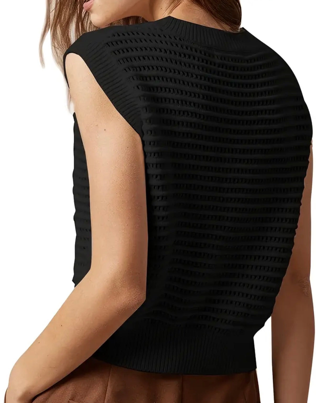 The FAVE sweater vest / Black