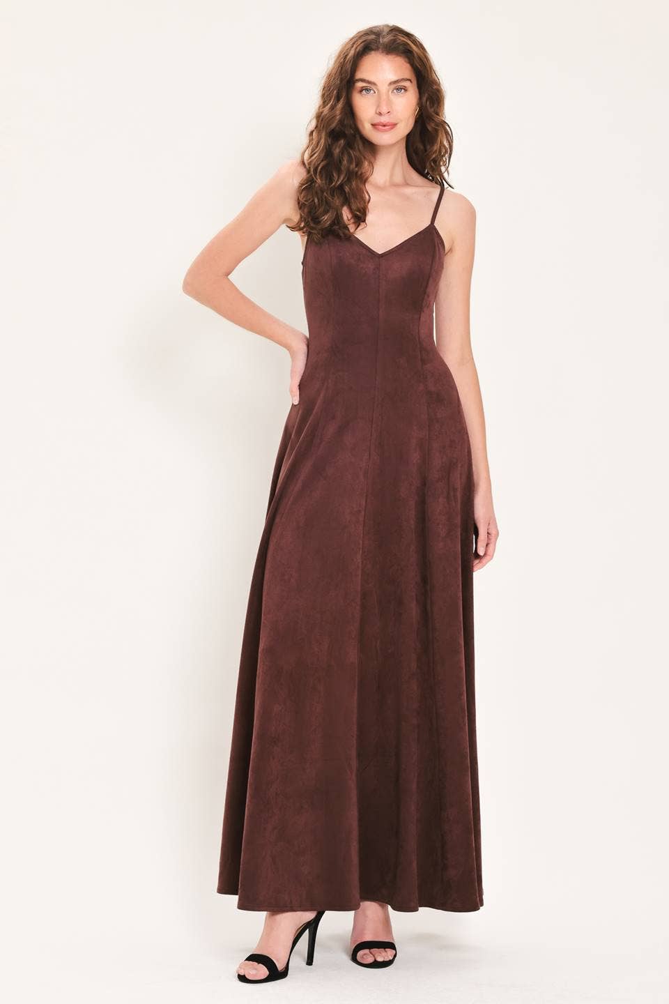 PREORDER - A faux suede maxi dress - RAISIN