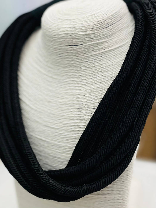 "Original" Slub 8-Strand Necklace (black)
