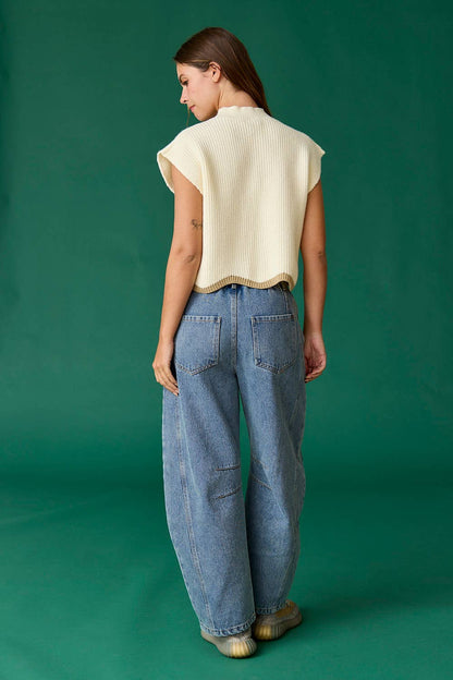 PREORDER : Taylor Scallop Hem Knitted Vest: CREAM / OATMEAL trim