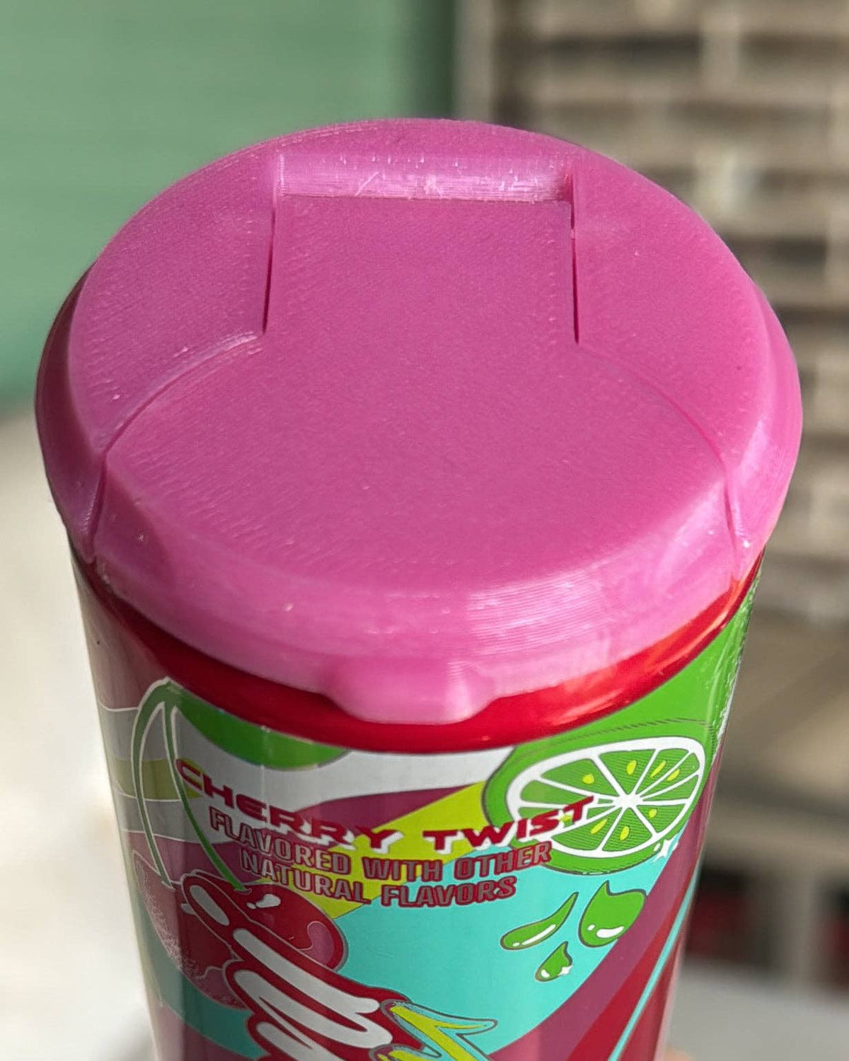 Sipzey Skinny Can Lid : Love Potion
