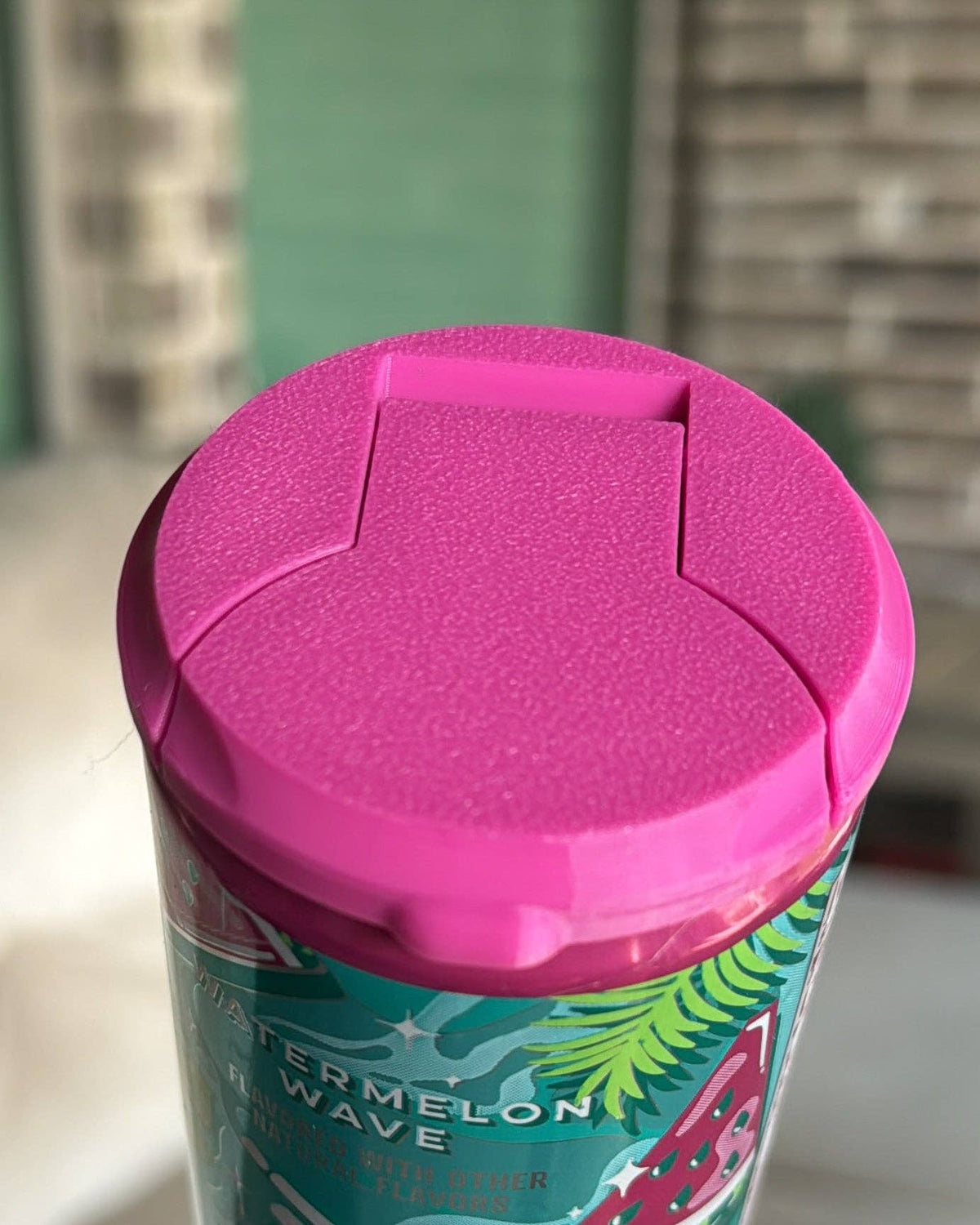 Sipzey Skinny Can Lid : Love Potion